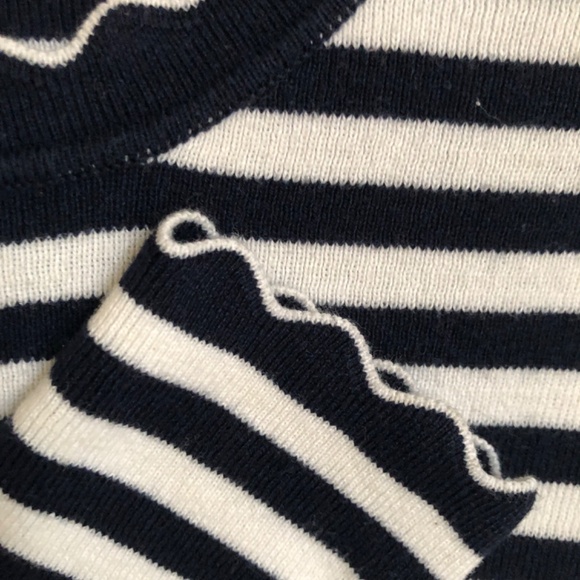 Mango Striped Scalloped Sweater White Dark Navy size Small - Picture 7 of 7